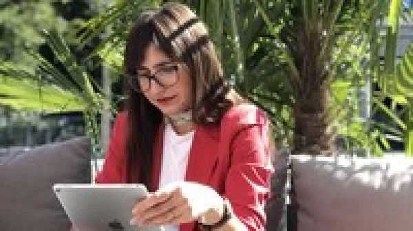 How to Become a Software Tester