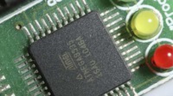 AVR microcontrollers - UART, TWI, SPI, 1-Wire data exchange.